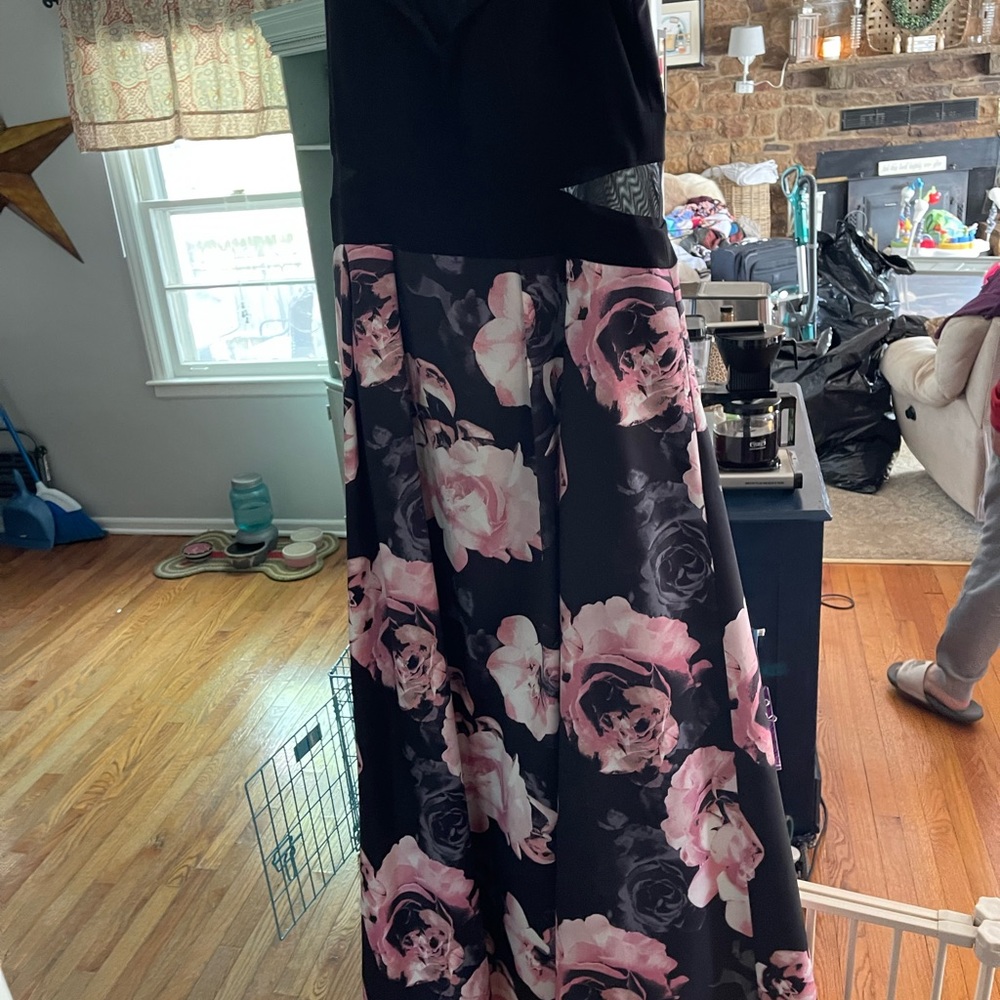 Evening gown dress